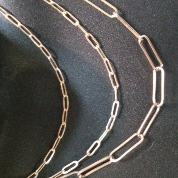 Costume necklace and matching bracelt - Picture 2 of 4